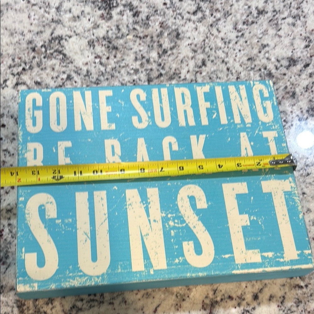 “Gone surfing” wooden wall sign / Decor - Picture 8 of 9